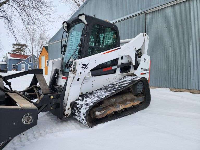 2016 Bobcat T770 Skid Loader, Tracks, 2,953 Hours, Cab with AC/Heat, 2