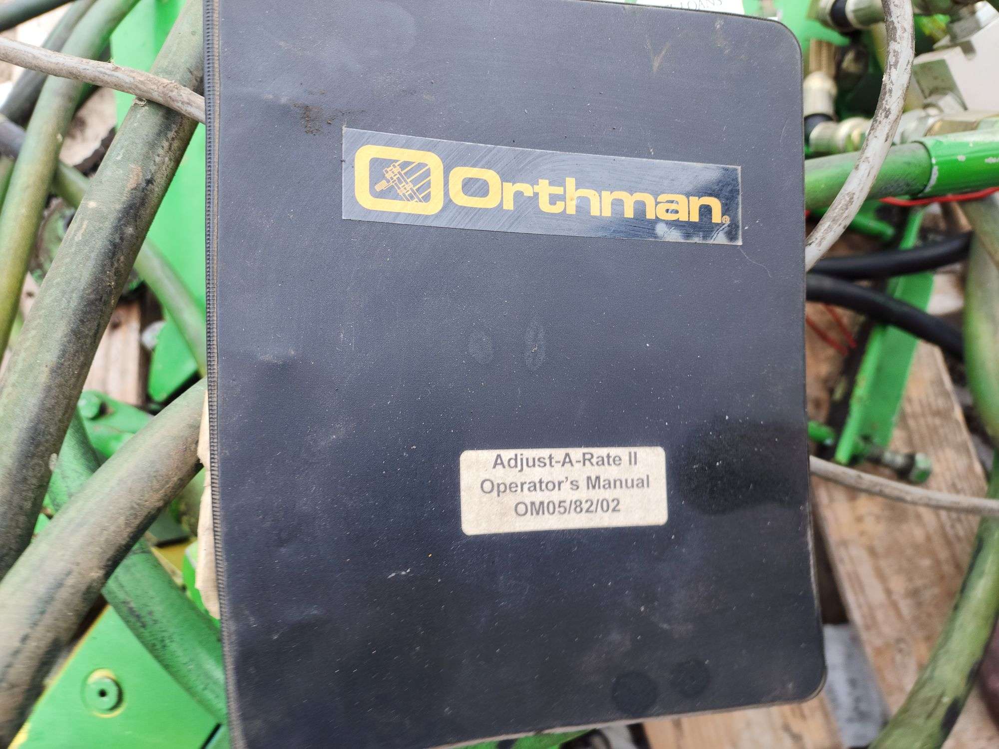 Orthman Adjust A Rate Hydraulic Planter Drives, 3 Hydraulic Motors and  Transmissions, Two Hydraulic Shut Offs, Manuals Included - Fragodt Auction  and Real Estate LLC
