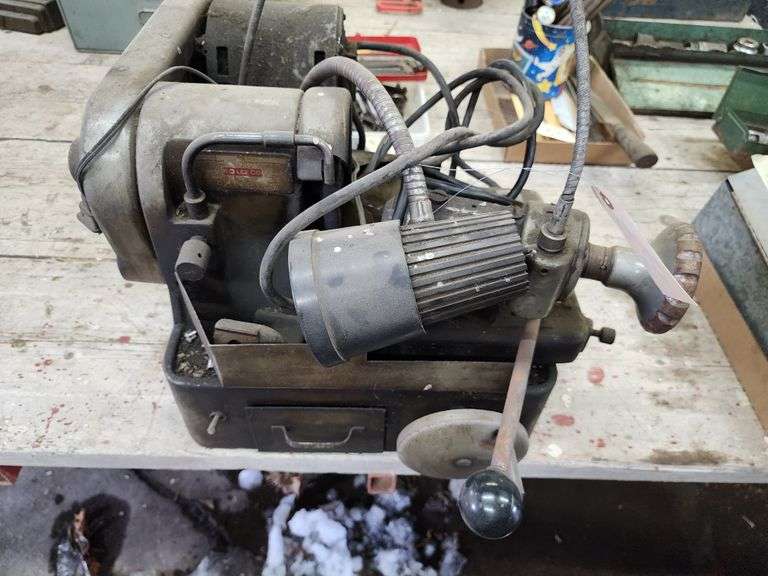 K.O. Lee Co Model K4030 Valve Grinder Fragodt Auction and Real Estate LLC