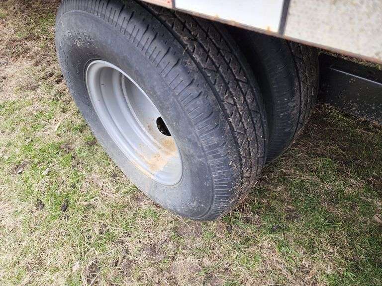 2009 Trail Master Gooseneck Flatbed Trailer, 30’ Deck with 3 Fold up