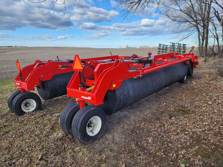 2019 RiteWay 42’ Land Roller, Model F342, *NEW* Never been in the field, 12.5L15FI Tires on 8