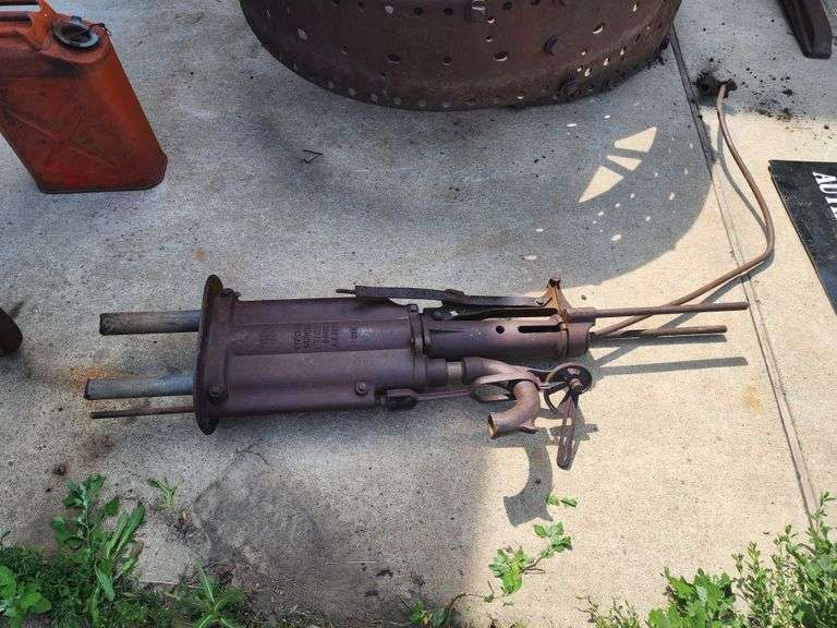 Beatty Bros Limited Fergus Ontario Well Pump Fragodt Auction and Real