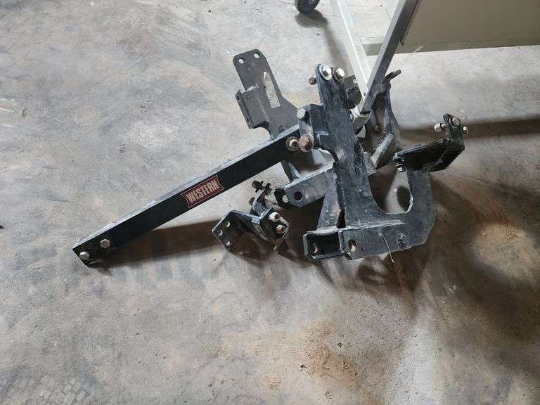 Brackets for Western Snow Plow, Came off 2007 Ford F250 Fragodt