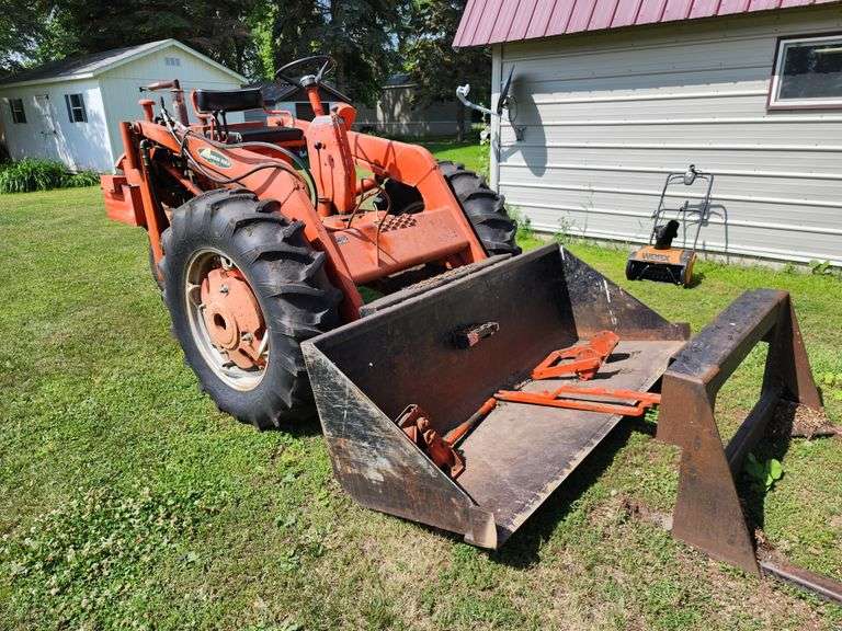 Allis Chalmers WD Reversed Tractor with New Idea Loader and Bucket and