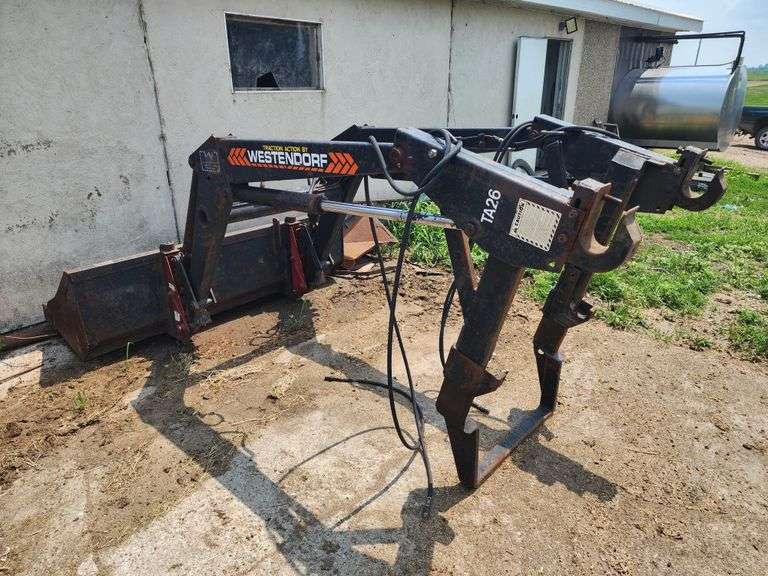 Westendorf TA26 Loader, 7’ Bucket and Bale Spear, Westendorf Hookups