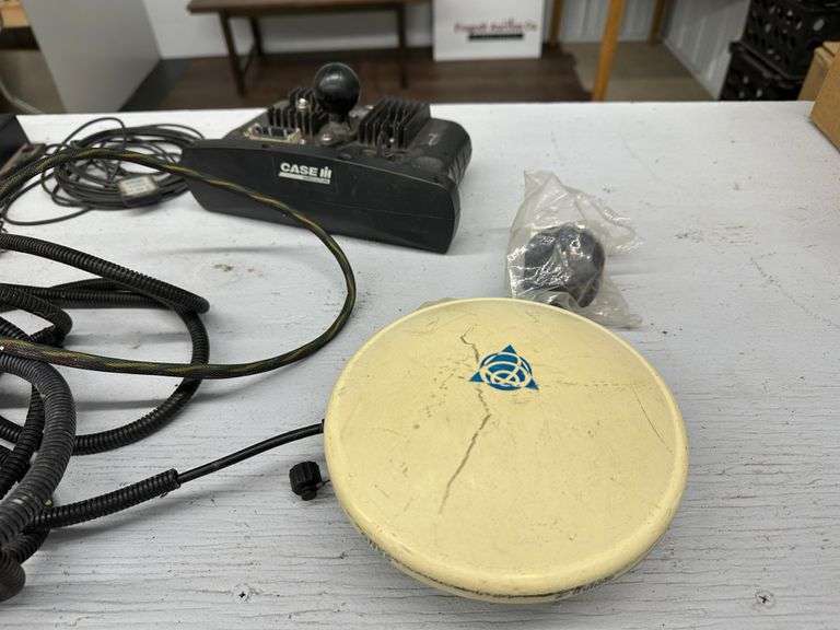 Complete Trimble 250 EZ Steer System, Box 4 Fragodt Auction and Real