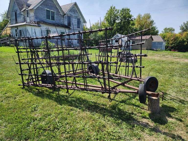 Lindsey 6 Section Drag, Spring Tine Teeth, 5’ x 5Bar, 14” Tires on 4 ...