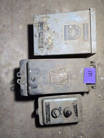 VINTAGE SWITCH AND ELECTRIC BOXES. - Freedom Auctions LLC