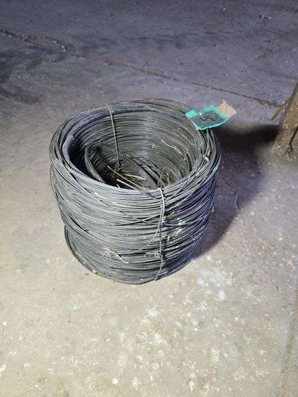 ROLL OF HEAVY WIRE.