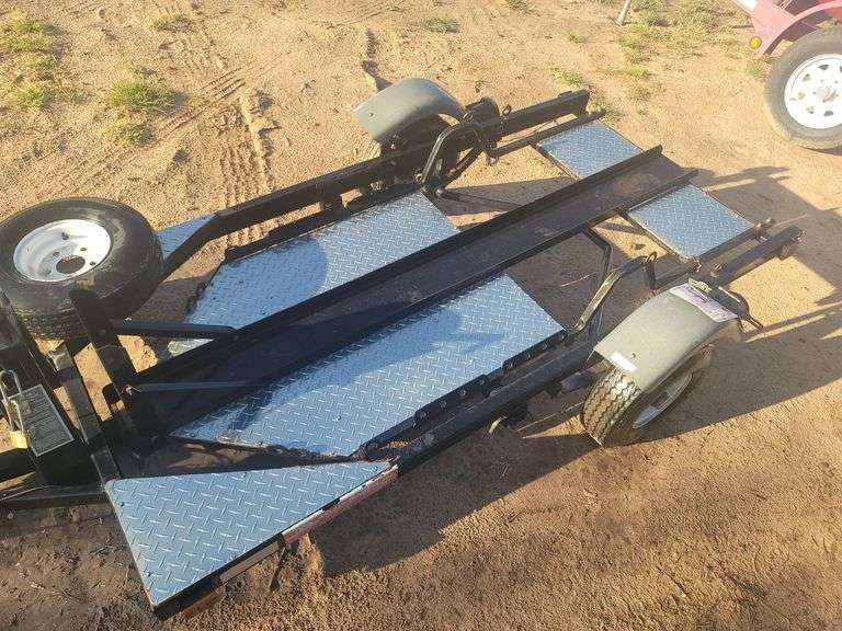 Welker Lowers to the Ground Motorcycle Trailer Spankys Freedom Car