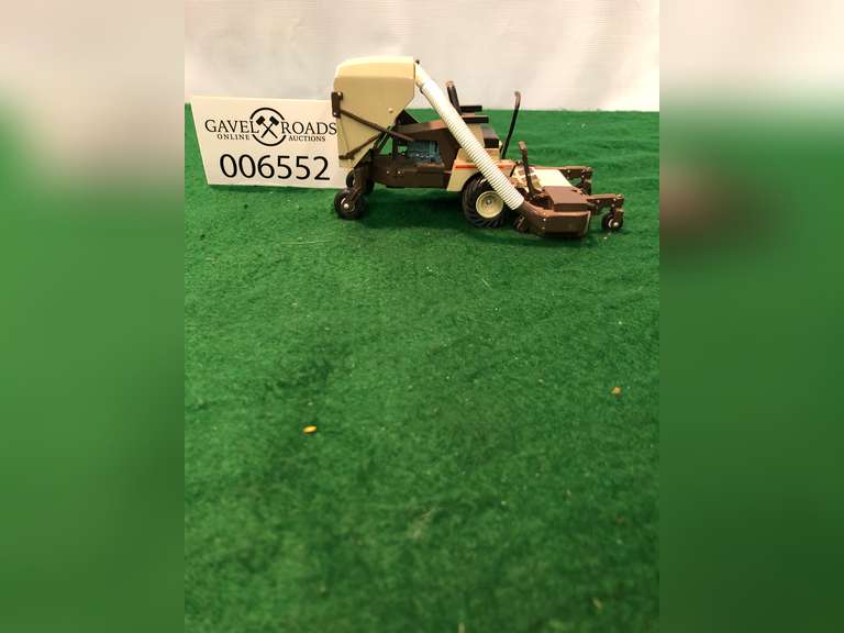 1/16 Scale Mower Gavel Roads Online Auctions