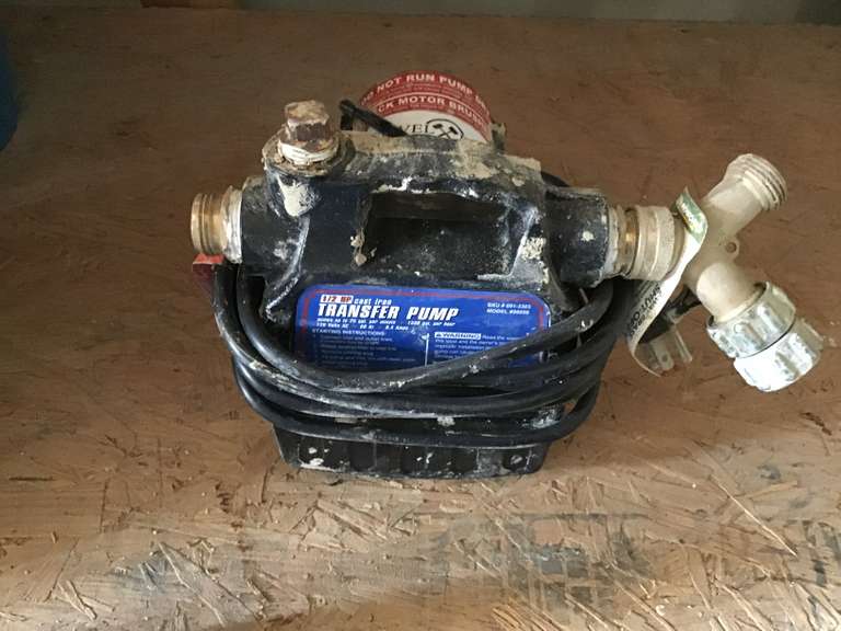 Cast Iron Transfer Pump Gavel Roads Online Auctions