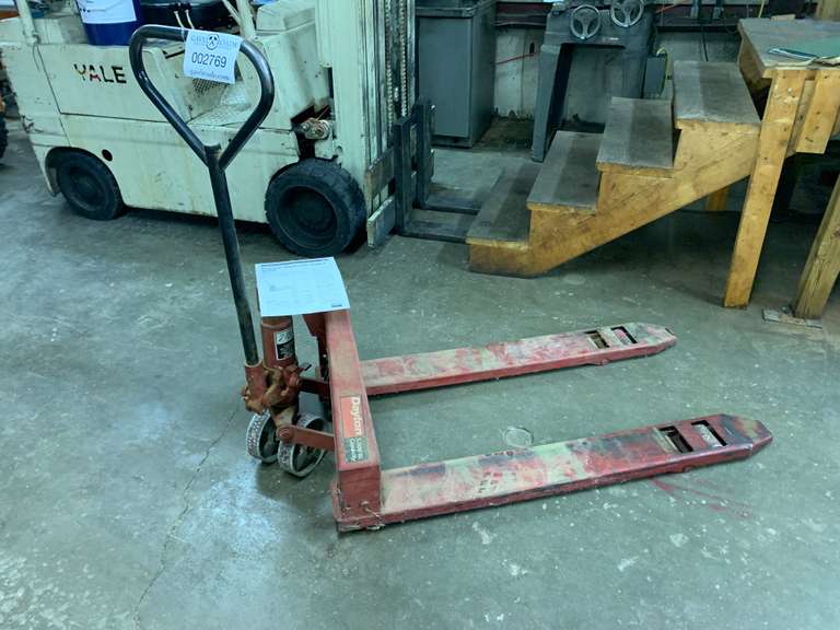 Dayton 5,000LB. Hydraulic Pallet Jack Gavel Roads Online Auctions