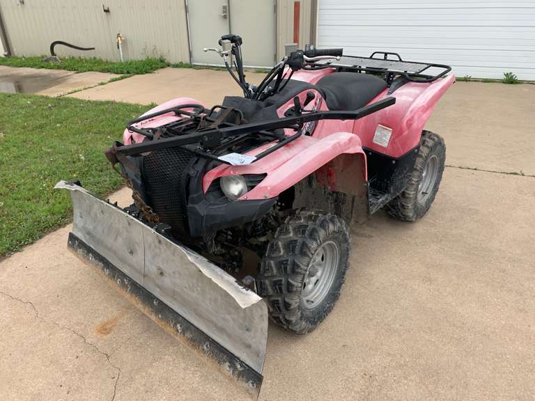 2014 Yamaha Grizzly 550 4x4 ATV with Snowplow (Unit 143) Gavel Roads