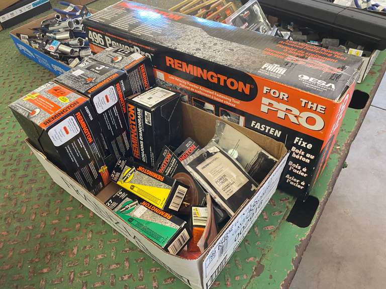 Remington 796 Power Pro Fastening Tool, Fasteners, & Loads Gavel