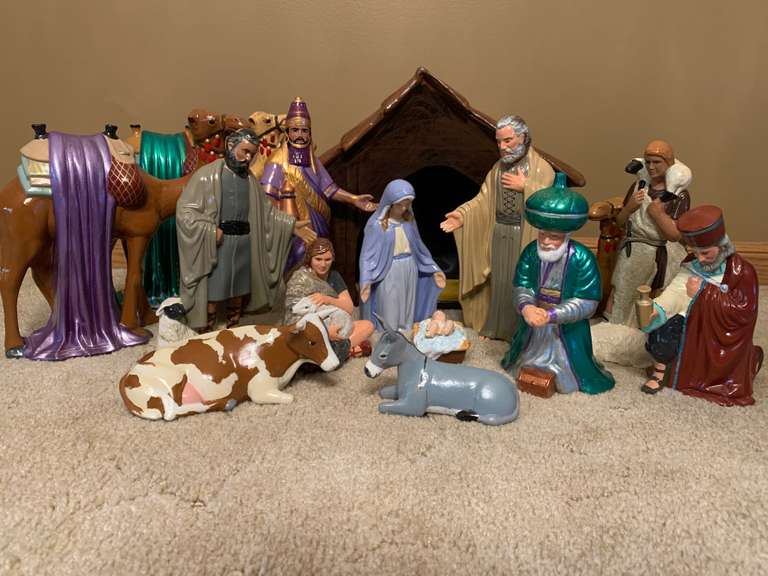 Nativity Set Gavel Roads Online Auctions