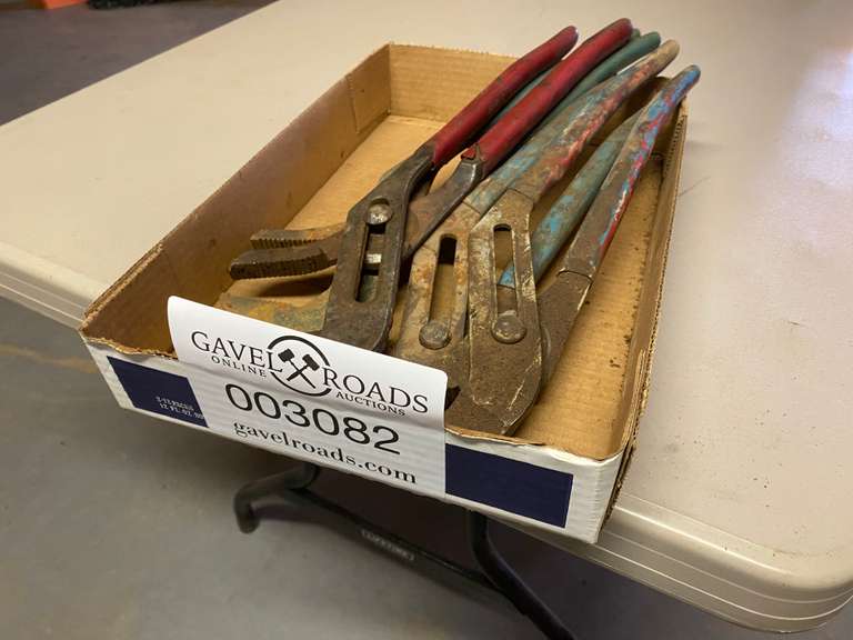 (4) Large Channel Lock Pliers Gavel Roads Online Auctions