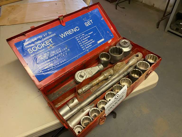 Heavy Duty 3/4" Socket, Ratchet, and Extension Set Gavel Roads Online