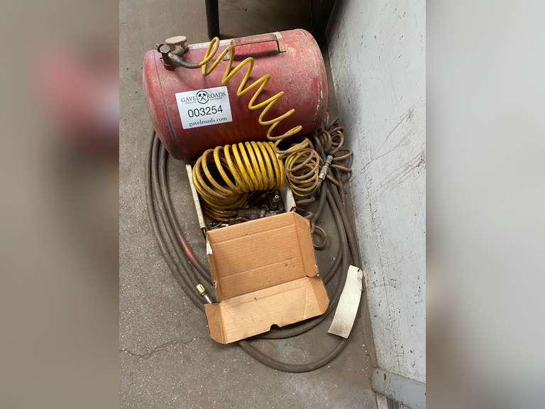 Portable Air Tank, Air Hose, & Air Fittings Gavel Roads Online Auctions