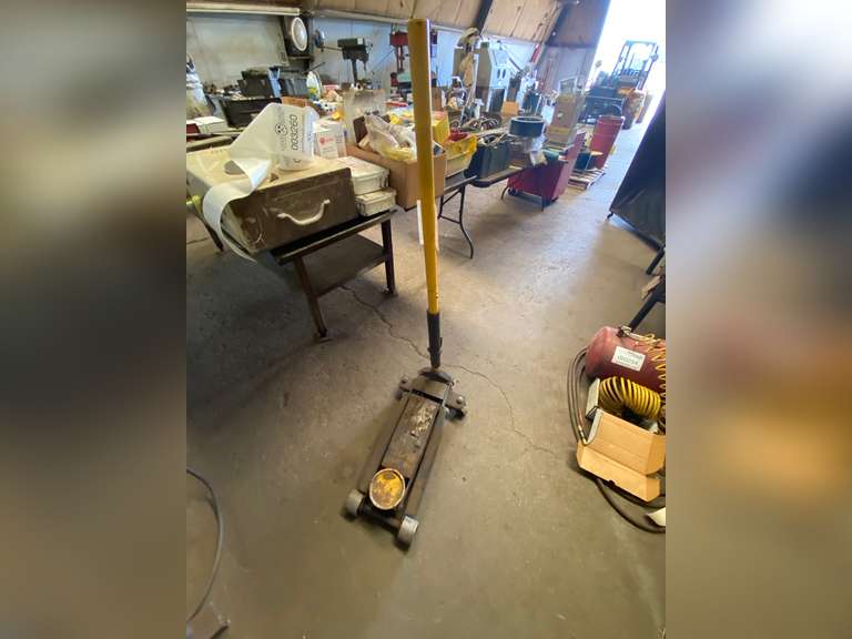 Napa 3 1/2 Ton Floor Jack Gavel Roads Online Auctions