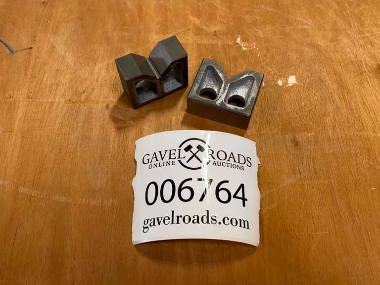 Cast Iron Ground V Blocks Set Gavel Roads Online Auctions