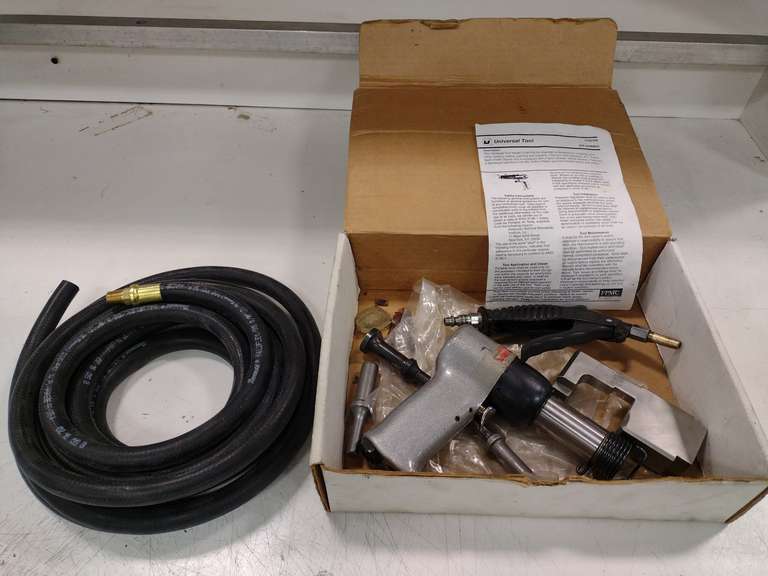 Universal Tool Air Hammer & Hoses Gavel Roads Online Auctions