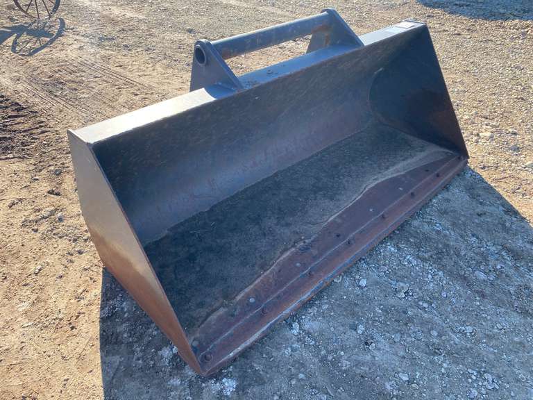 80" Bobcat 1 Yard Loader Bucket Gavel Roads Online Auctions