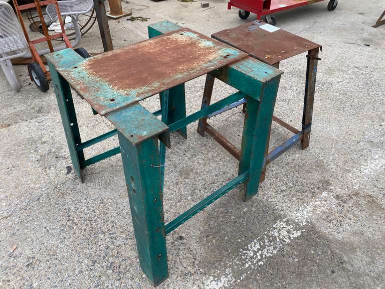 (2) Metal Tool Stands Gavel Roads Online Auctions