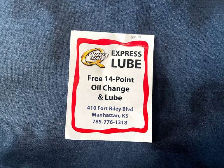 Oil Lube and Filter Service Quakers State Express Lube Gavel Roads