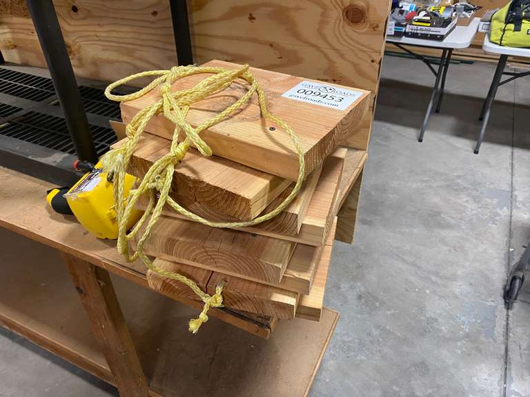 Wood Leveling Blocks Gavel Roads Online Auctions