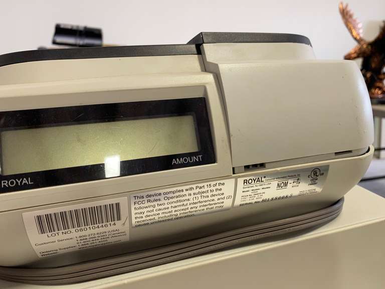 (2) Royal 435dx Electronic Cash Registers Gavel Roads Online Auctions