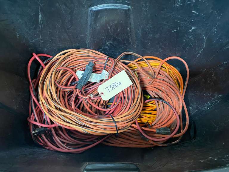 (3) 100' Heavy Duty Extensions Cords w/ Tub Gavel Roads Online Auctions