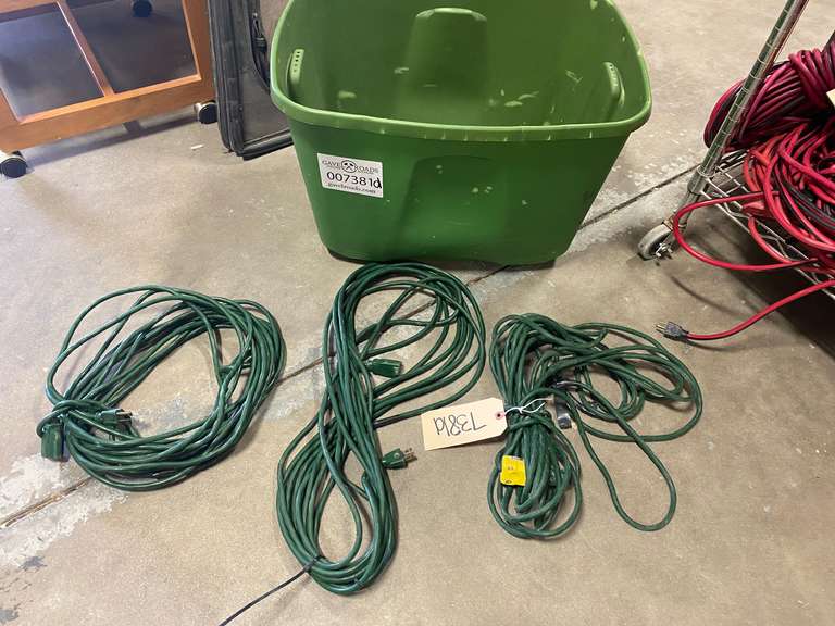 (3) 50' Heavy Duty Extension Cords & Tub Gavel Roads Online Auctions
