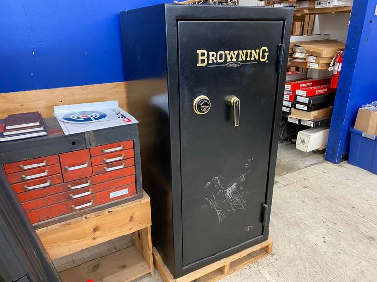 Browning Sterling Pro Steel Safe Gavel Roads Online Auctions