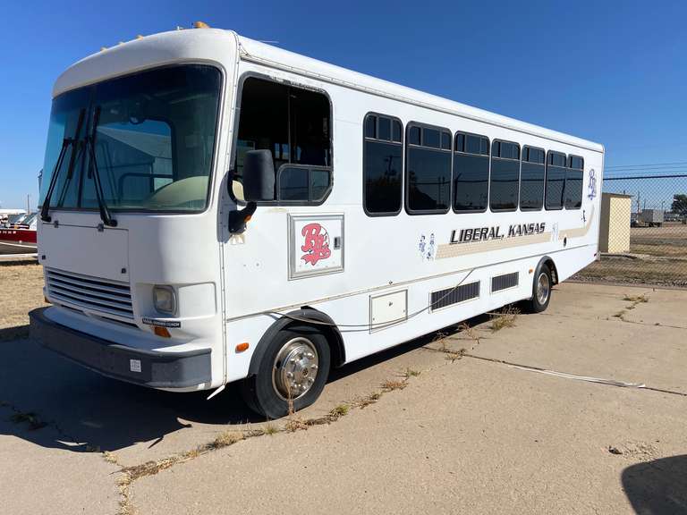 Freightliner Goshen Coach Bus Gavel Roads Online Auctions