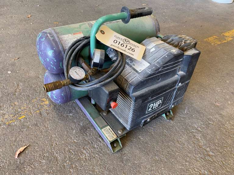 Hitachi 2HP Air Compressor Gavel Roads Online Auctions