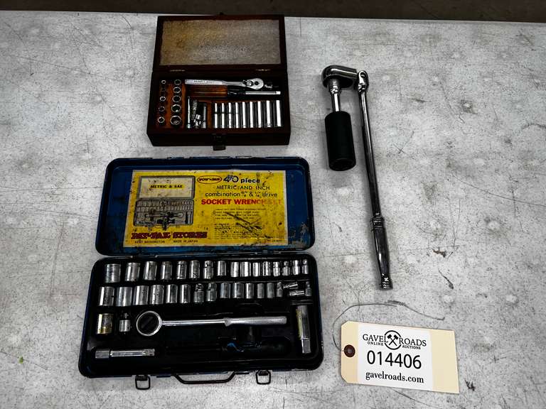 (2) Socket Wrench Sets & SnapOn Socket Wrench Gavel Roads Online