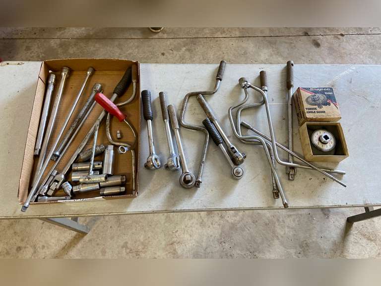 Snapon TA360 Angle Gauge, .5" Drive Ratchets & Extensions Gavel