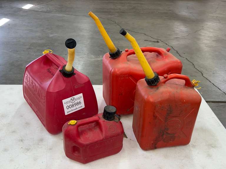 (4) Gas Cans Gavel Roads Online Auctions