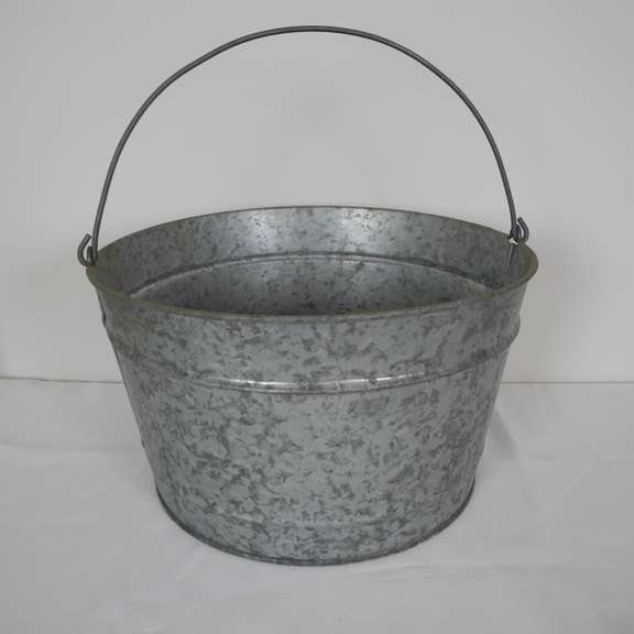 Galvanized Bucket with Handle GC5 Auctions