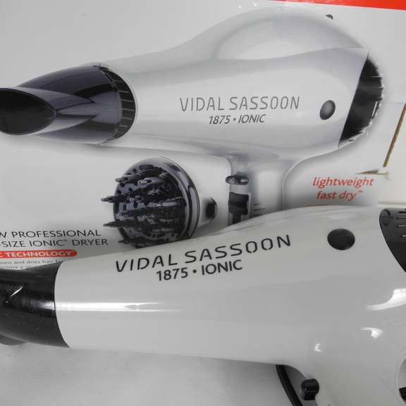 Vidal Sassoon 1875 Ionic Hair Dryer GC5 Auctions