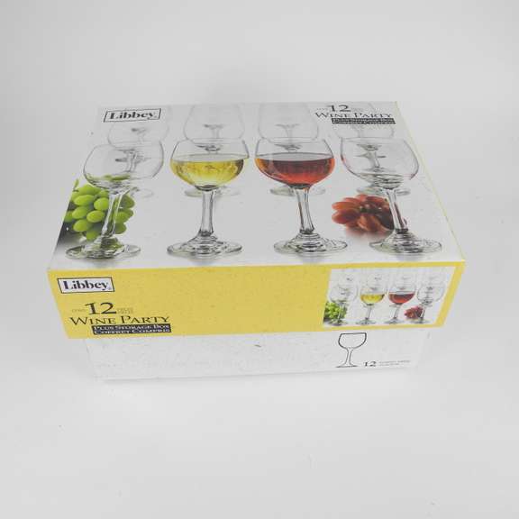 12 Libbey Wine Glasses in Storage Box GC5 Auctions