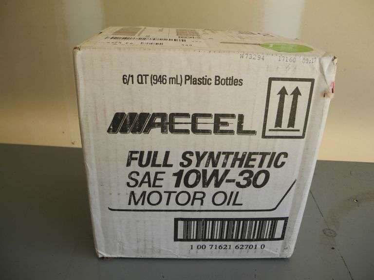 6 Quarts of 10W30 Motor Oil GC5 Auctions
