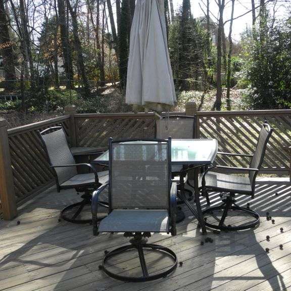 Great Hampton Bay Patio Set with Umbrella and Stand GC5 Auctions