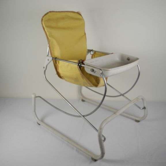 Vintage Metal Child's Bouncy Chair GC5 Auctions