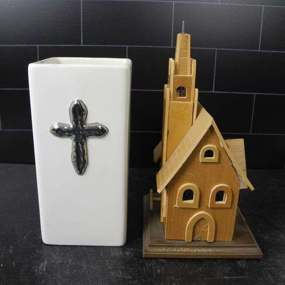 Wooden Church Music Box w/ Cross Vase GC5 Auctions