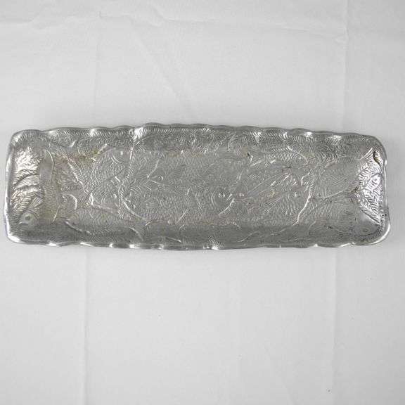 Decorative Fish Platter GC5 Auctions