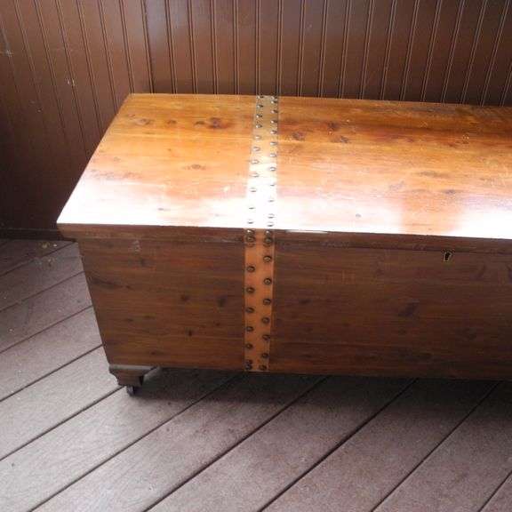 Vintage Cedar Chest with Copper Bands GC5 Auctions