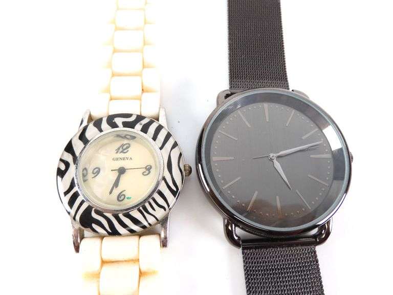 Lot of 2 Fashion Watches Need Batteries GC5 Auctions