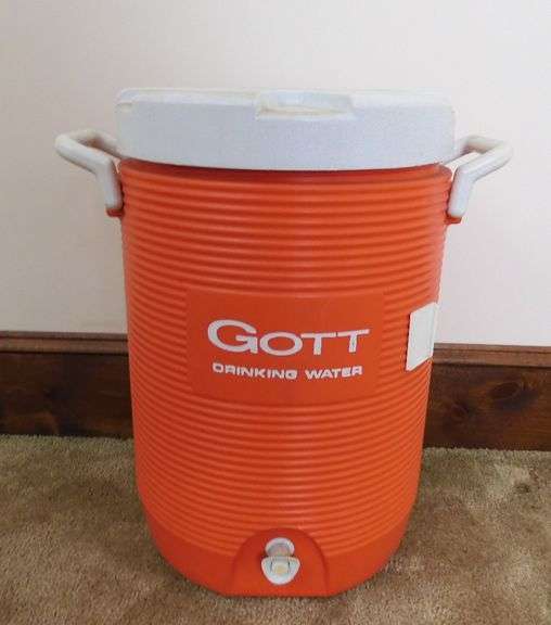 5 Gallon Water Jug GC5 Auctions